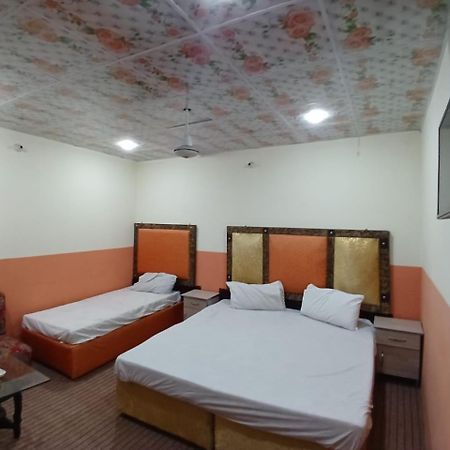 New Pak Royal Hotel Lahor Kültér fotó