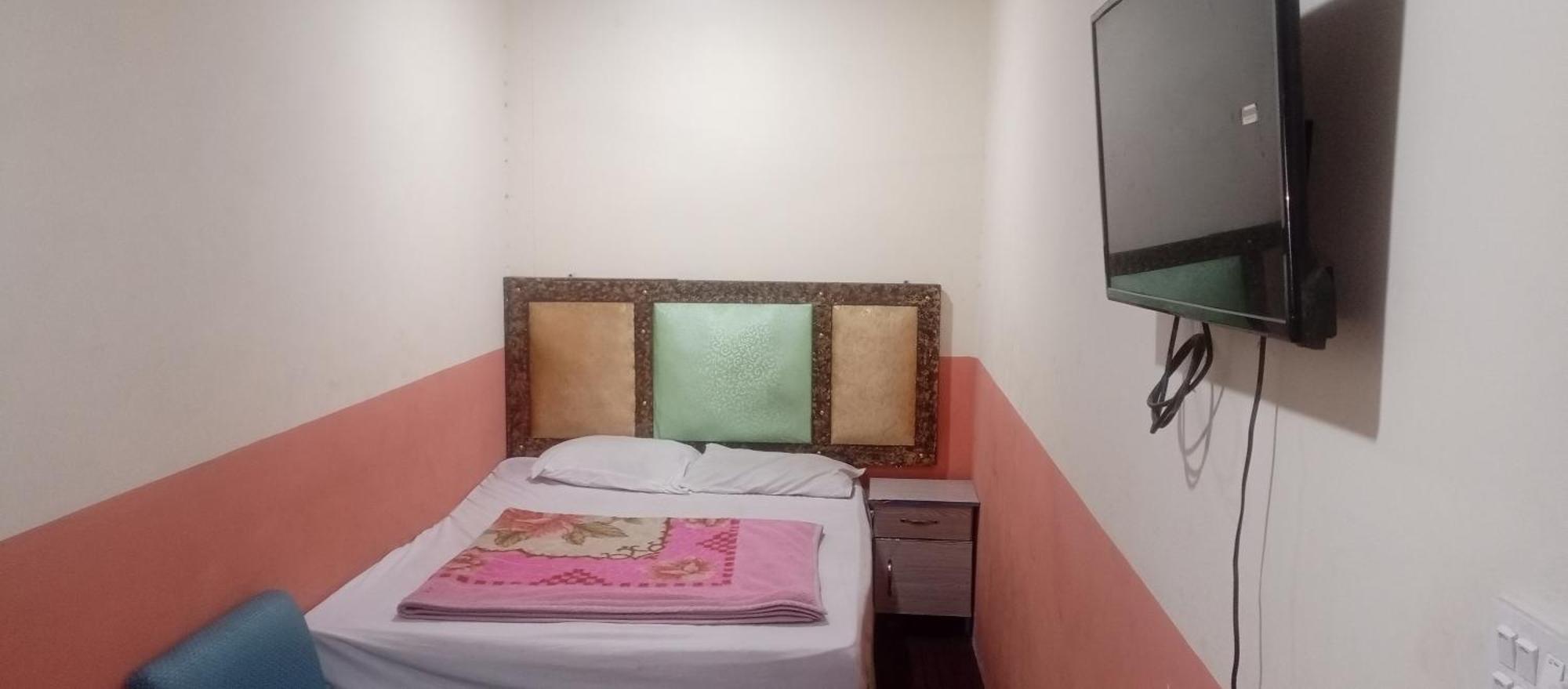 New Pak Royal Hotel Lahor Kültér fotó