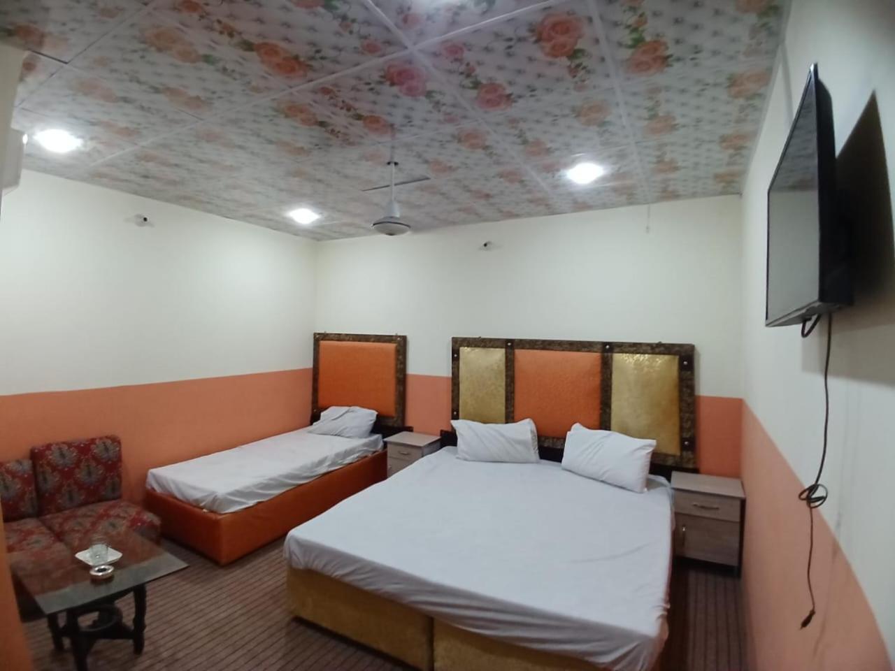 New Pak Royal Hotel Lahor Kültér fotó